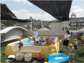 屋上プール